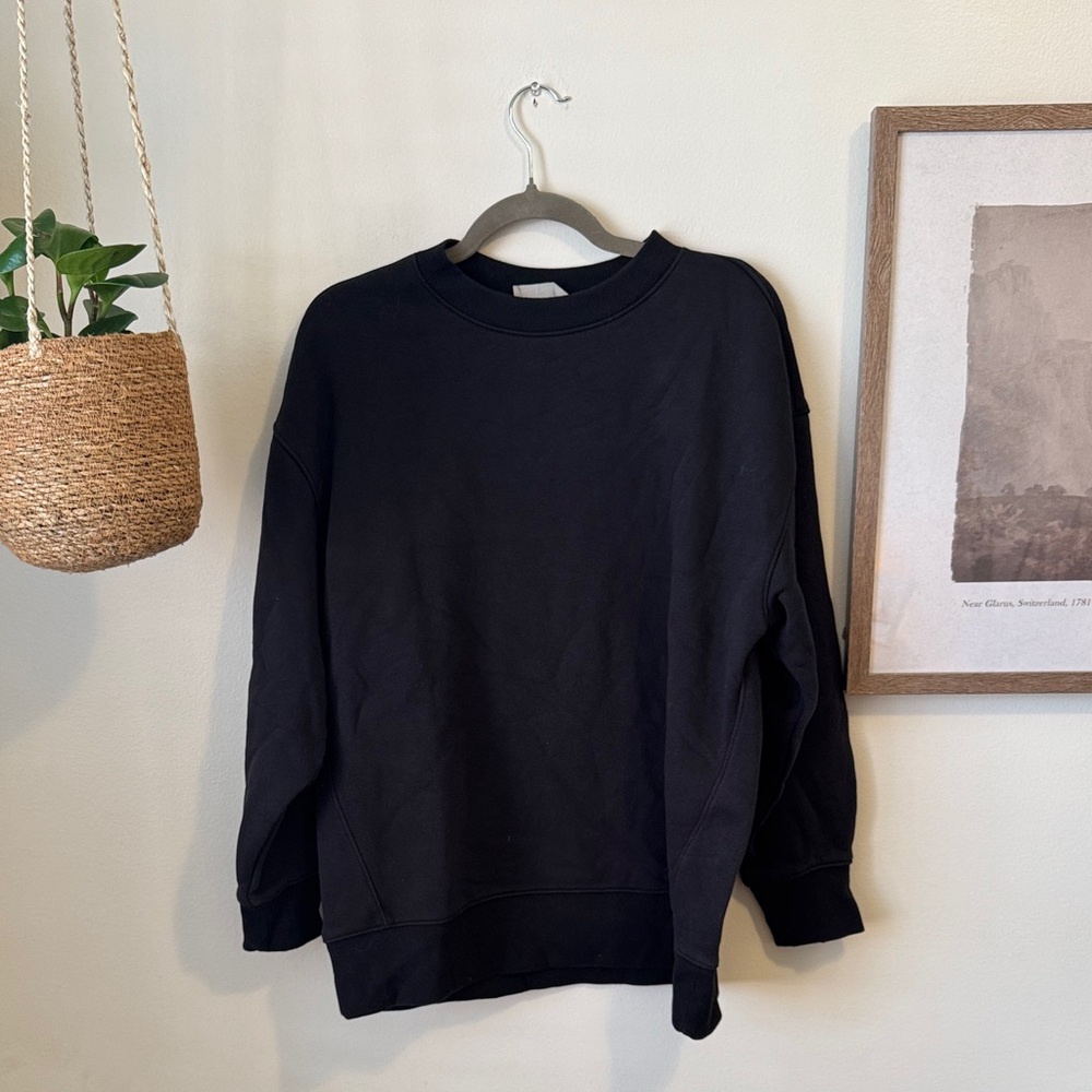 Everlane Black Crewneck Sweatshirt